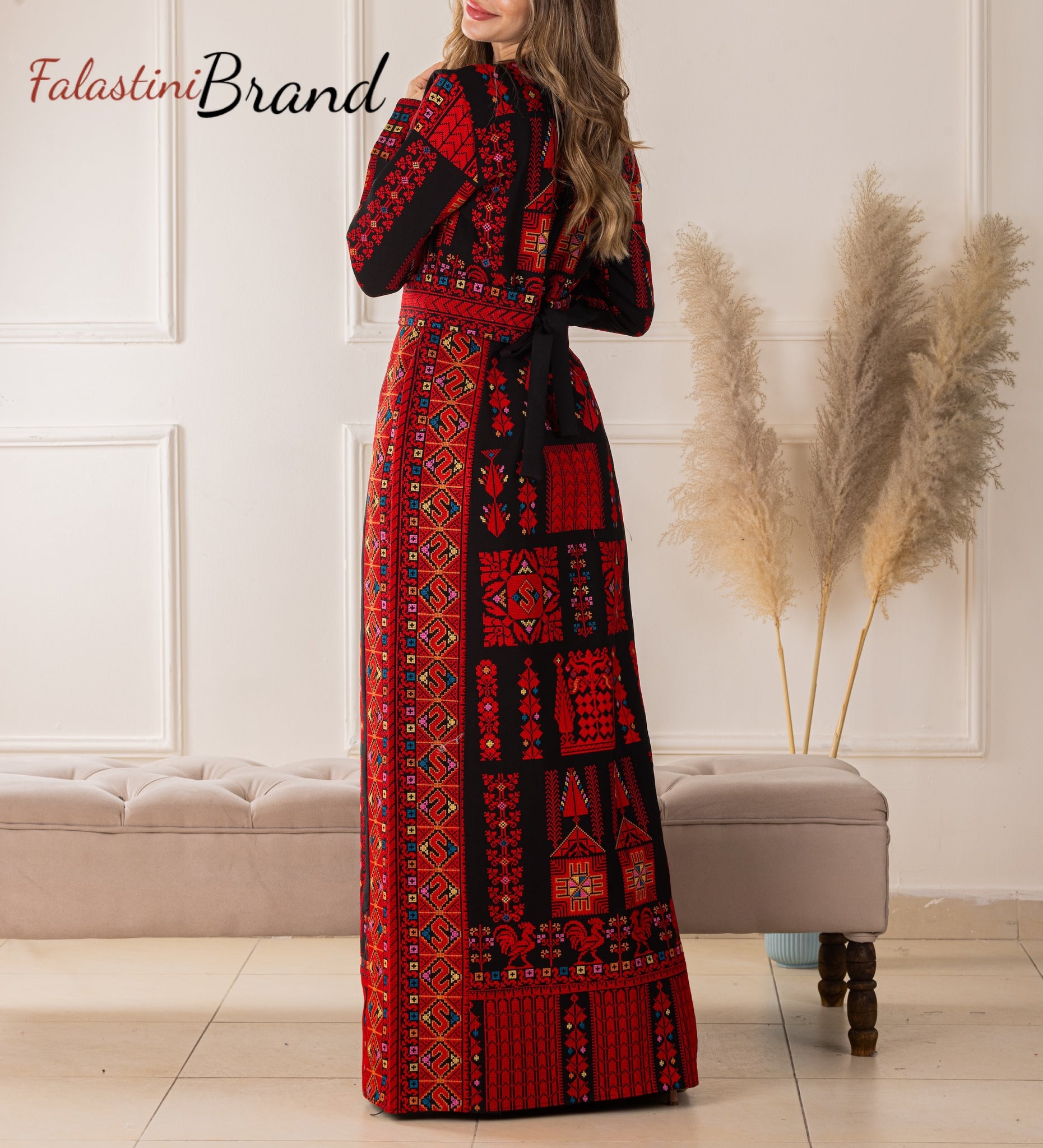 Elegant Black and Red Modern Thob Dress with Unique Embroidery Elegant Black and Red Modern Thob Dress with Unique Embroidery