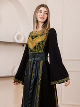 Yaqoot Elegant Stylish Black Thob with Green Embroidery and Satin Details