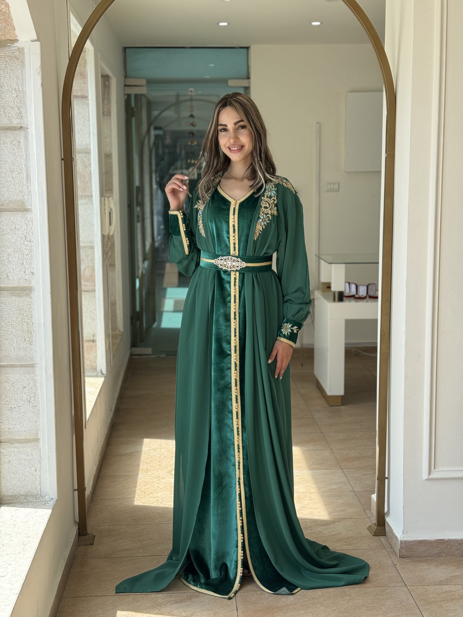 Luxurious Silk Velvet Green Caftan with Elegant Chiffon Cape Luxurious Silk Velvet Green Caftan with Elegant Chiffon Cape