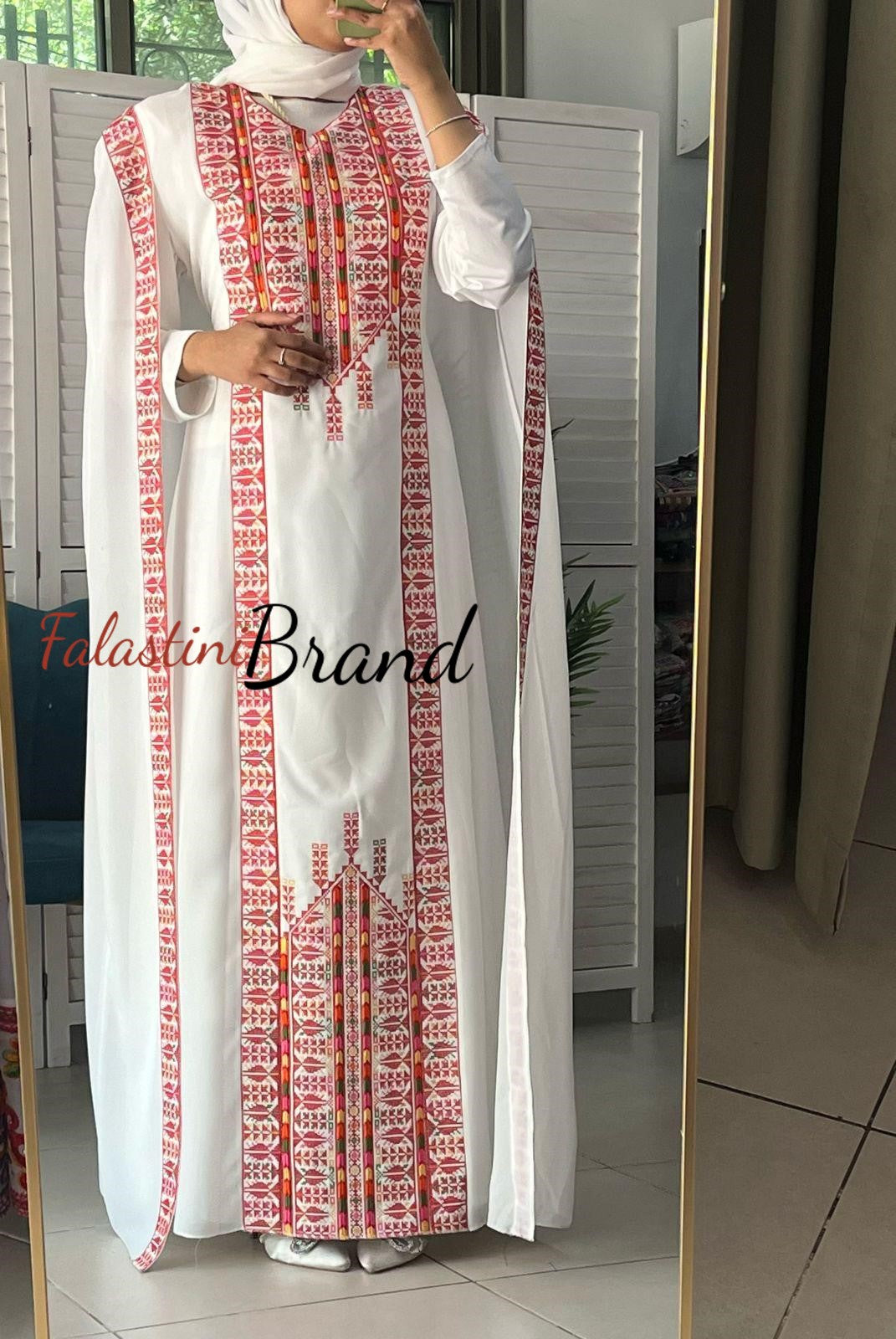 Stylish White and Red Palestinian Embroidered Abaya Chiffon Dress with Back Layer Stylish White and Red Palestinian Embroidered Abaya Chiffon Dress with Back Layer
